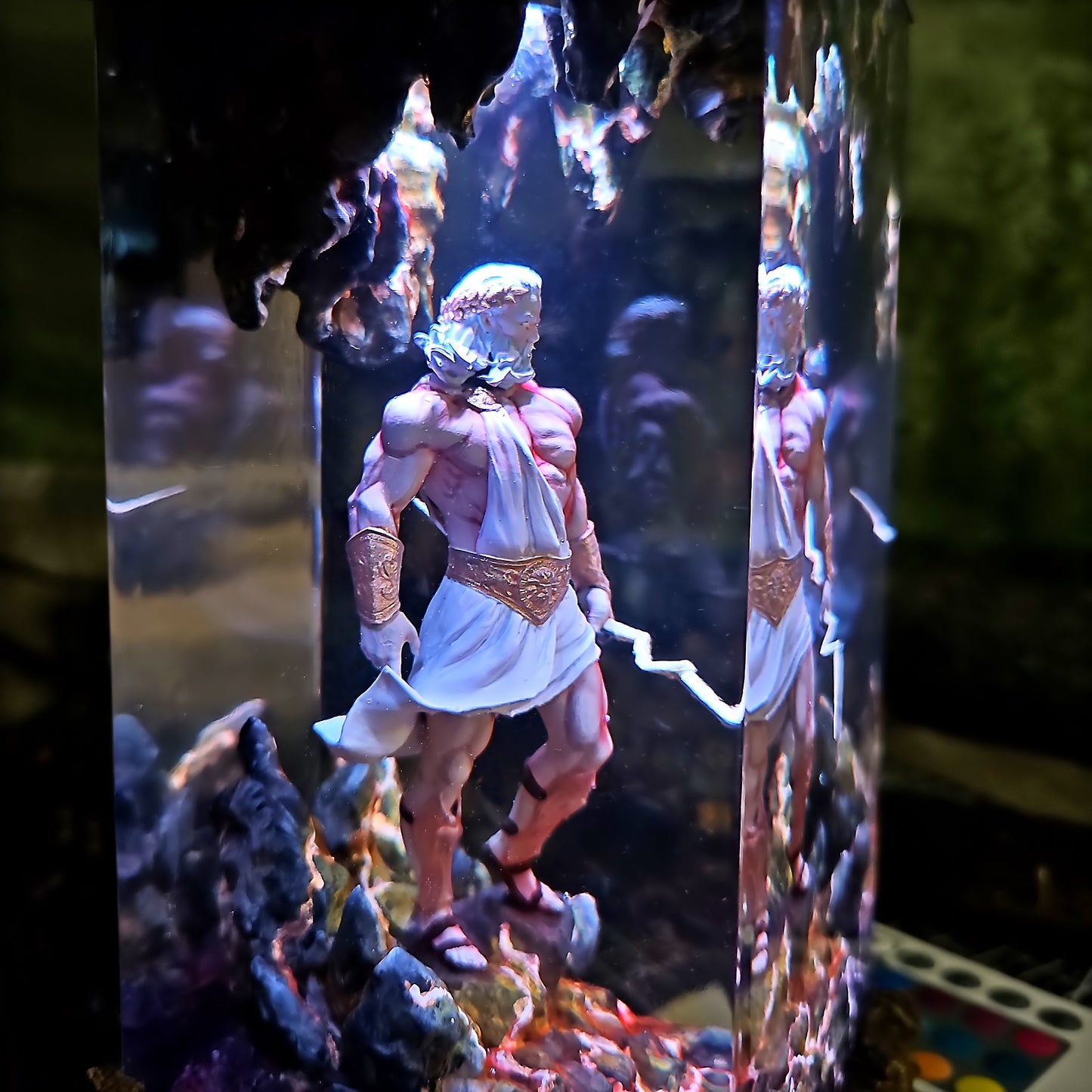 Athens Zeus Resin Lamp - handmade resin lamp