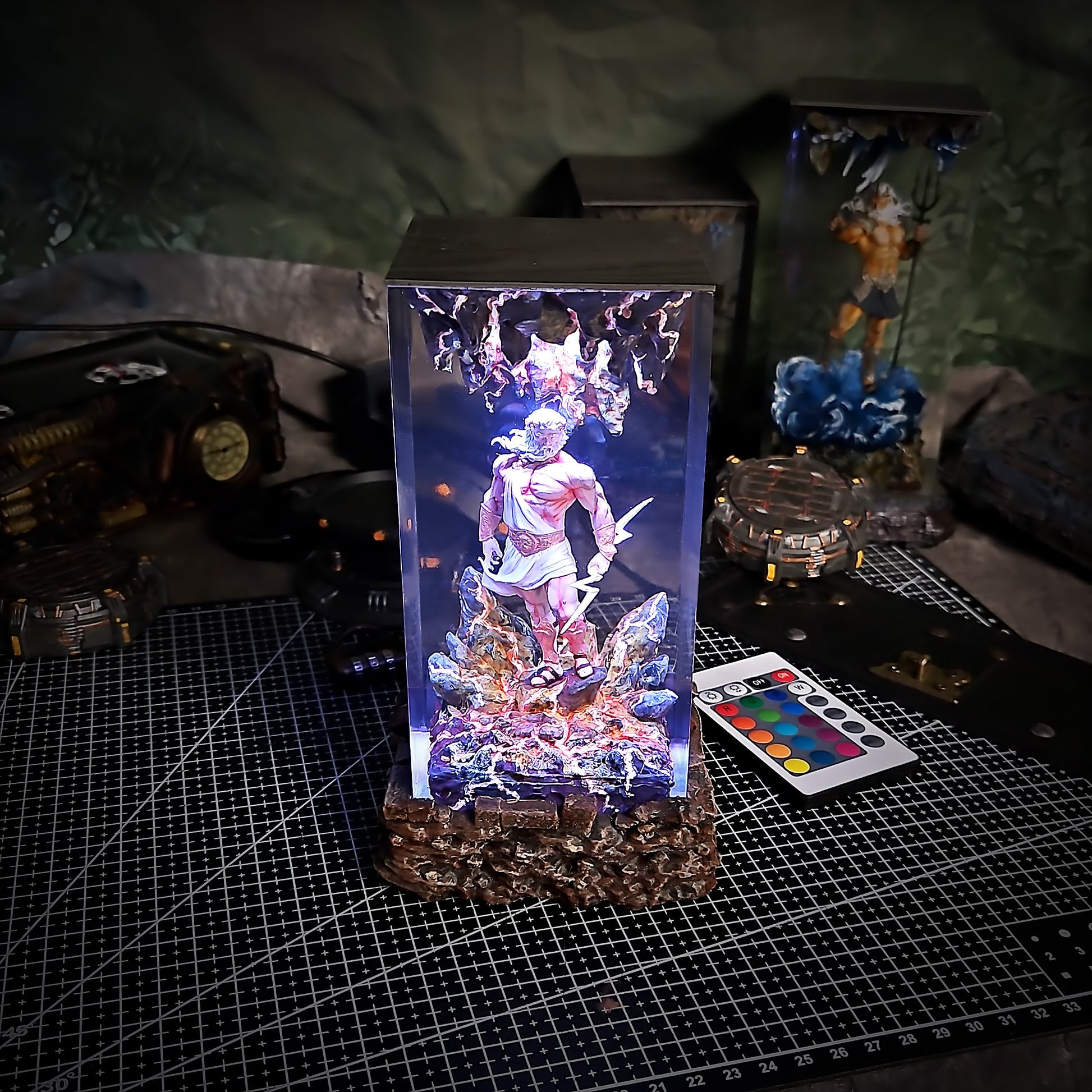 Athens Zeus Resin Lamp - handmade resin lamp