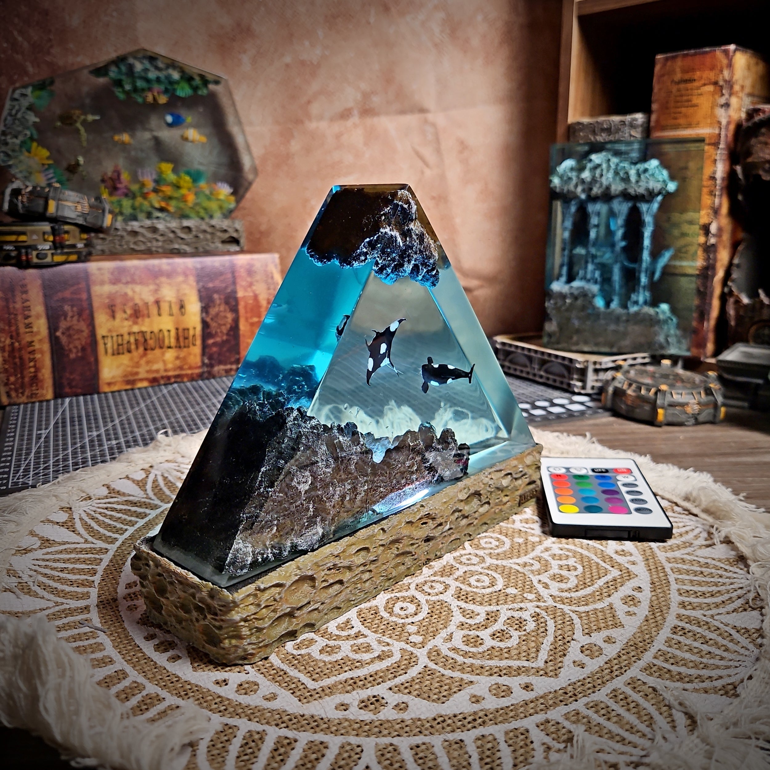 Ocean Whale Triangle Resin Lamp