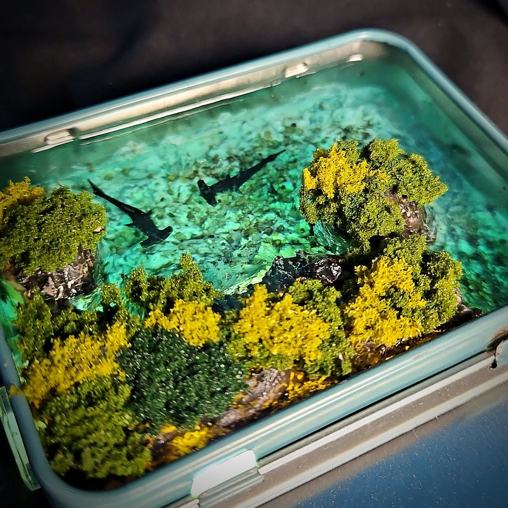 Hammerhead Tin Light Box - handmade resin light box