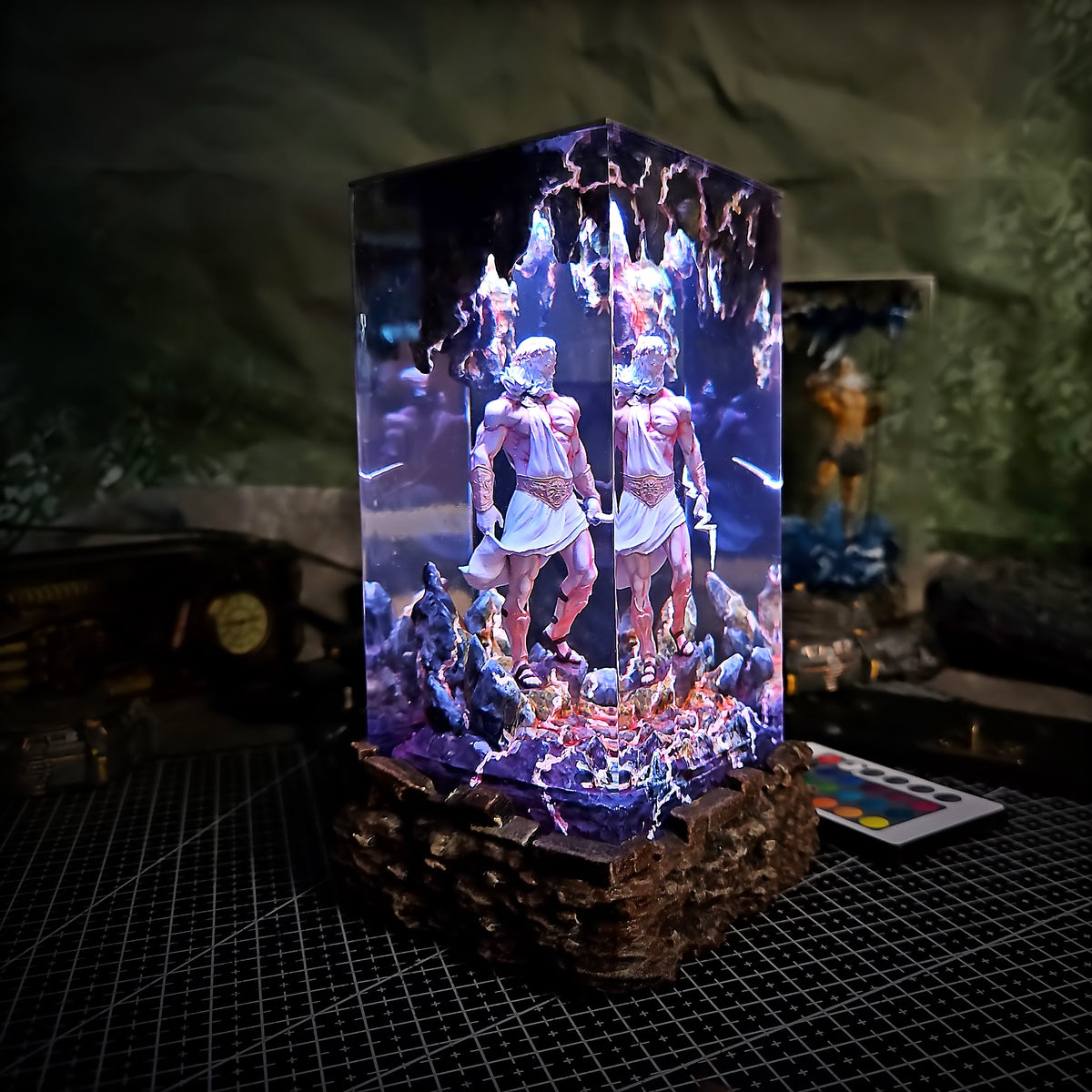 Athens Zeus Resin Lamp - handmade resin lamp