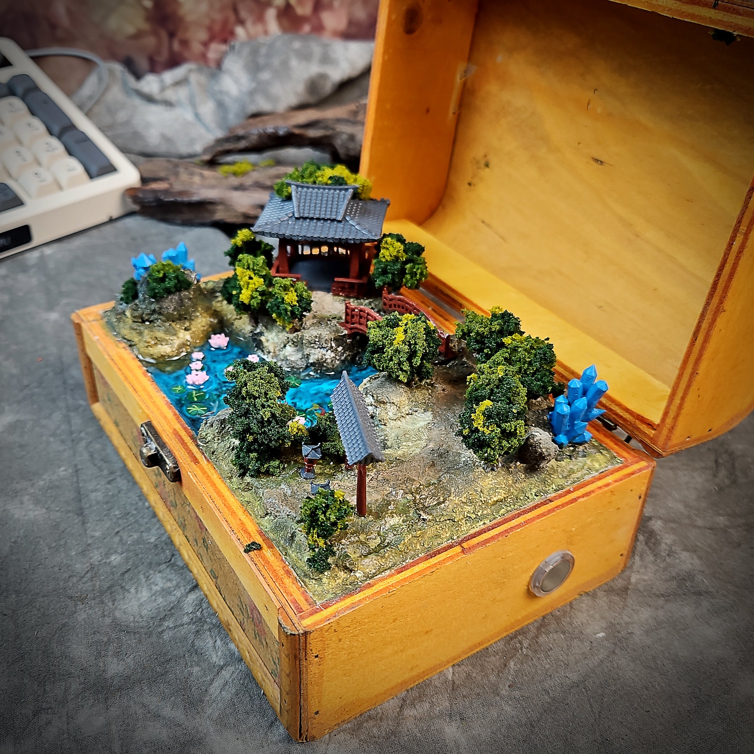 Torii Gate Light Box - handmade resin light box