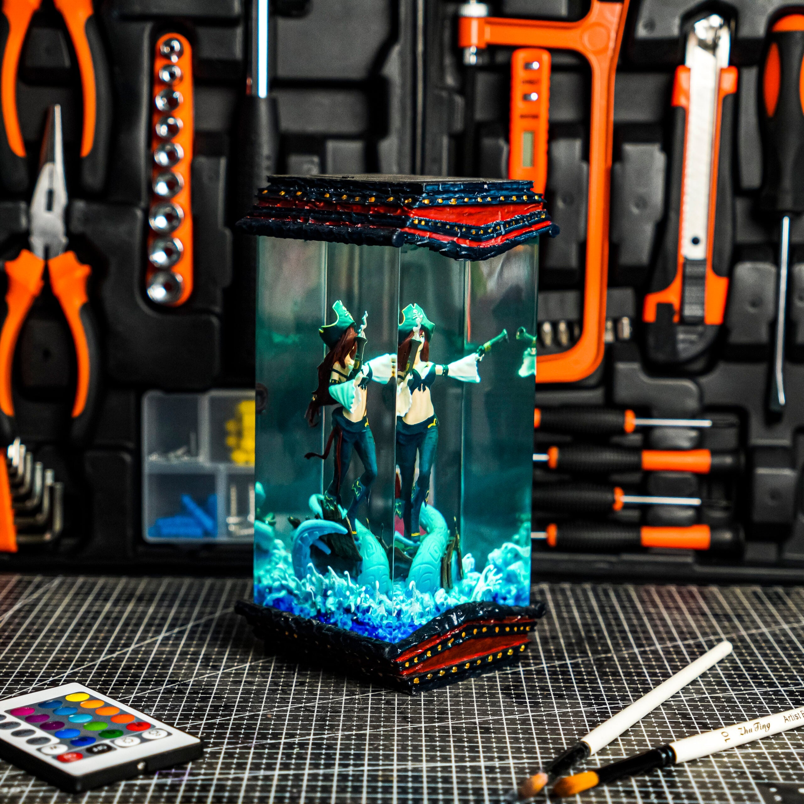 Miss Fortune LOL Resin Lamp