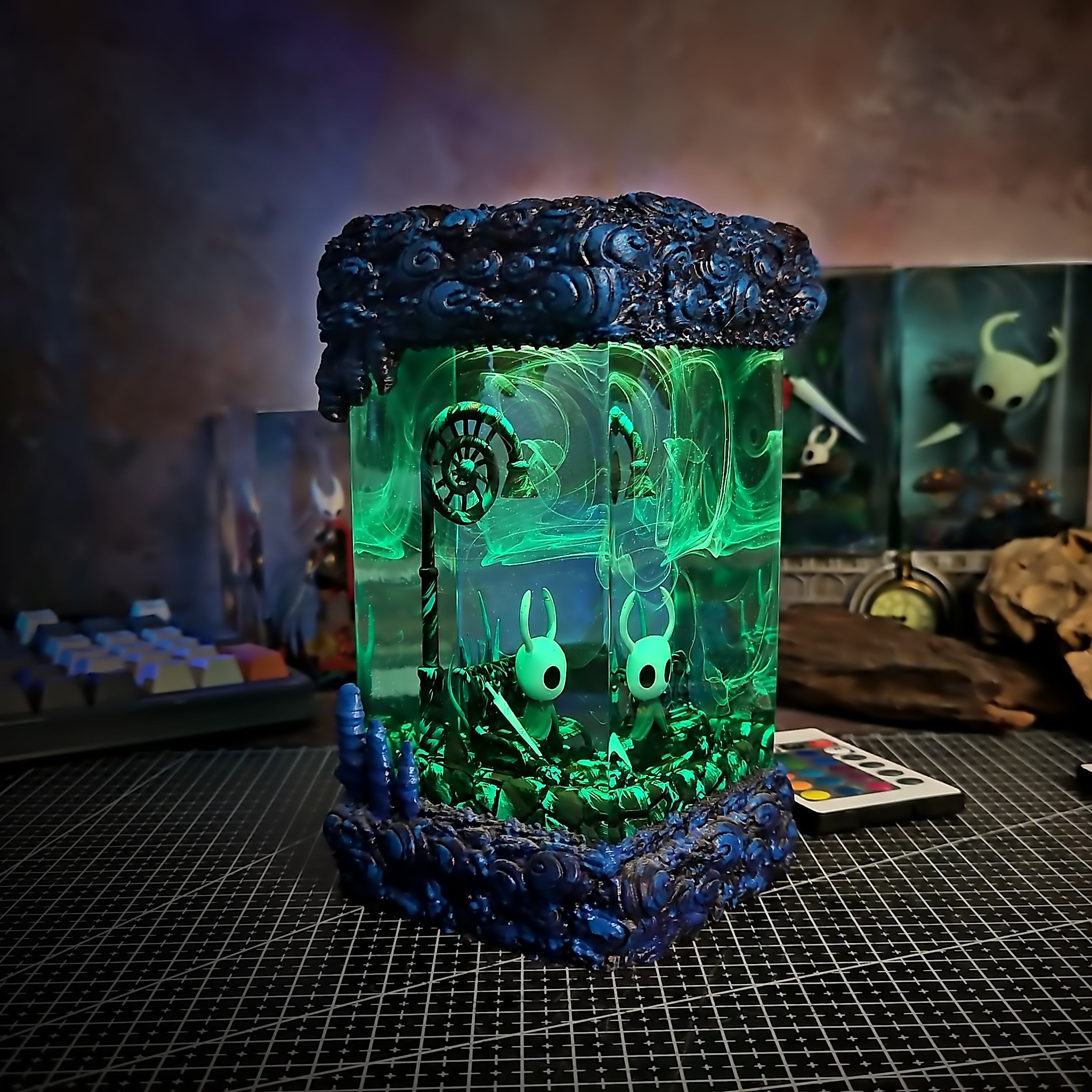 Hollow Knight V1 Resin Lamp