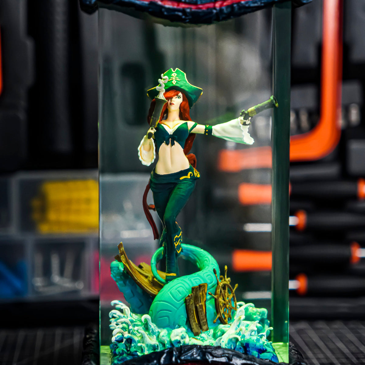 Miss Fortune LOL Resin Lamp - handmade resin lamp