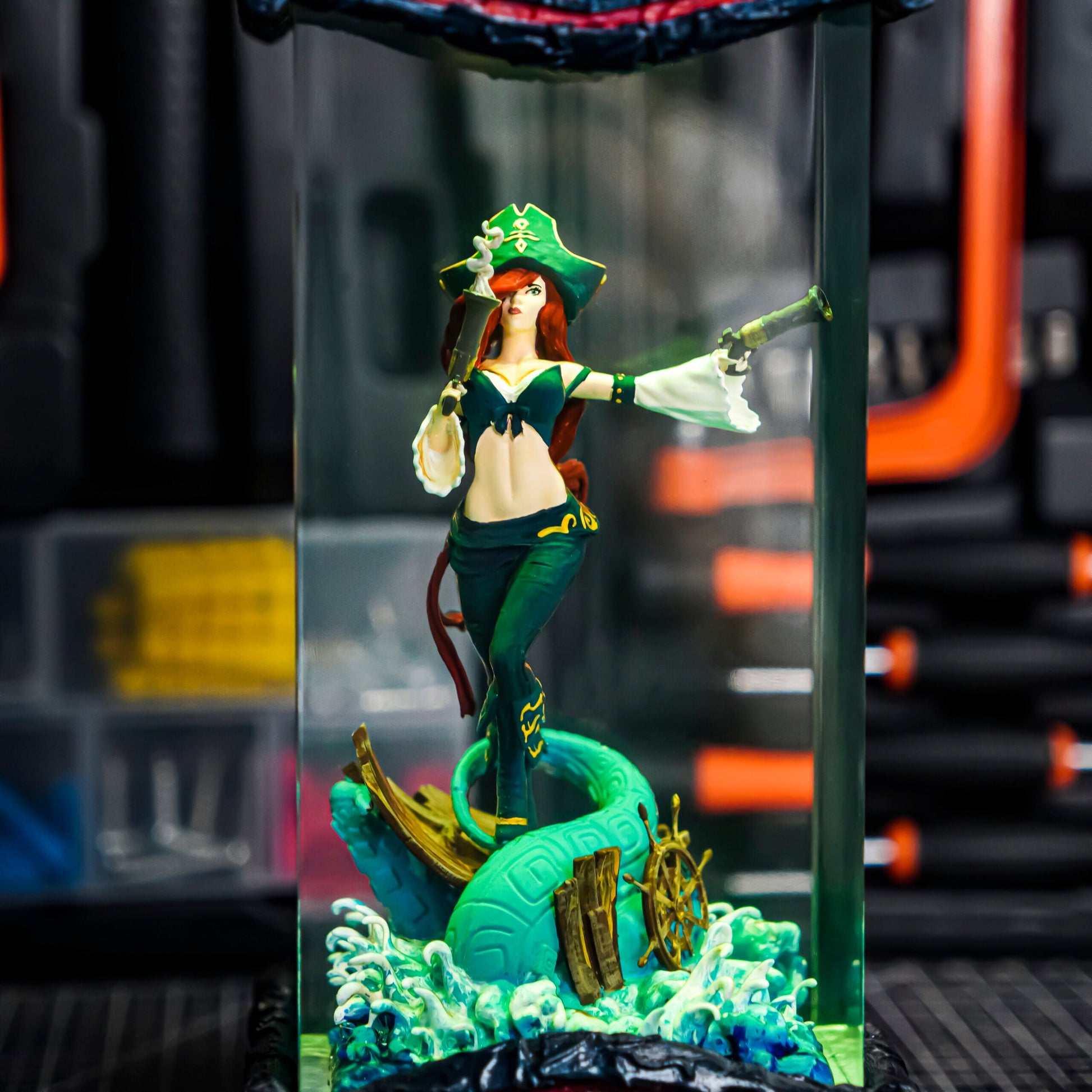 Miss Fortune LOL Resin Lamp - handmade resin lamp