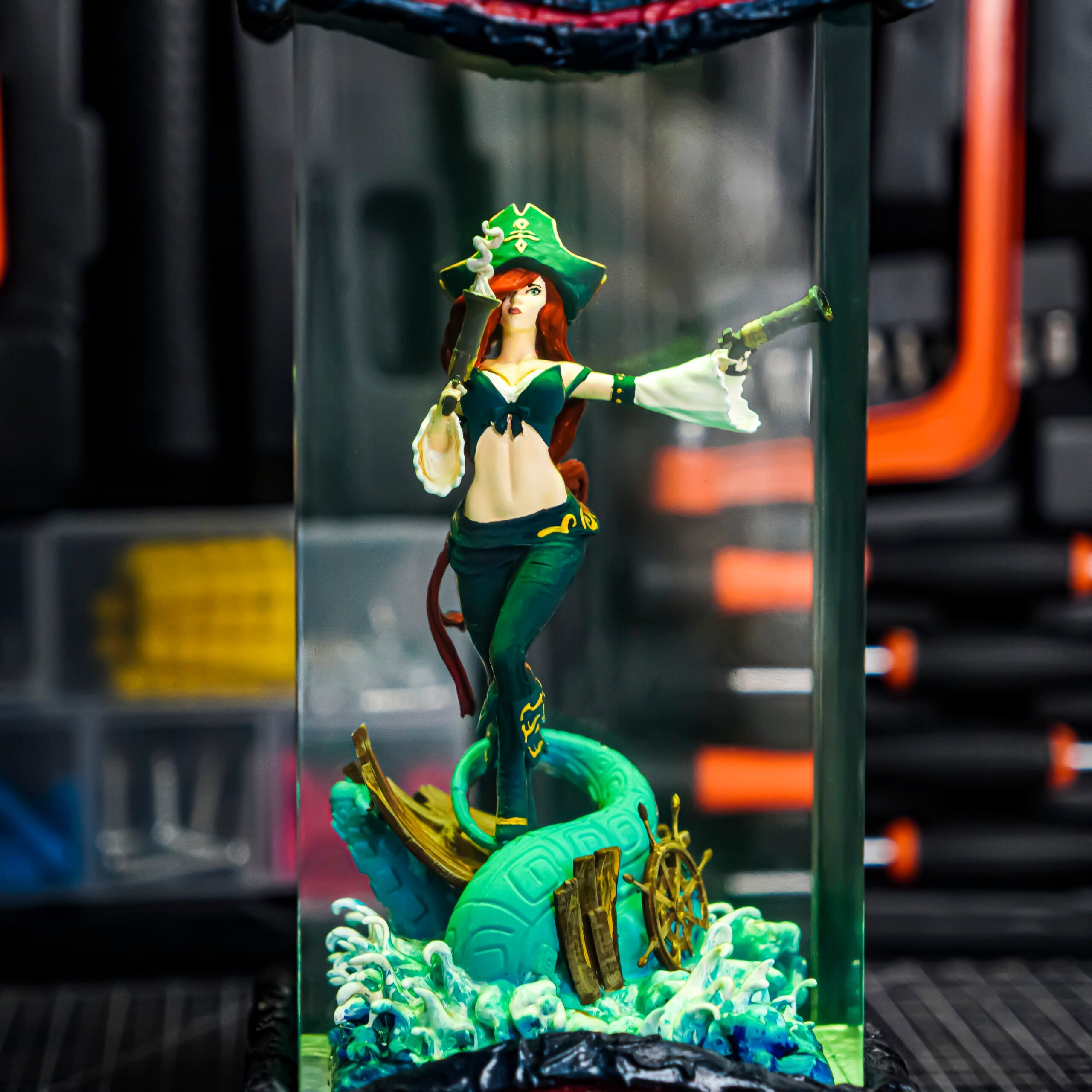 Miss Fortune LOL Resin Lamp