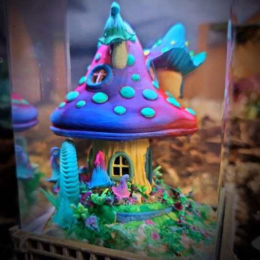 Mushroom House Resin Lamp - handmade resin lamp