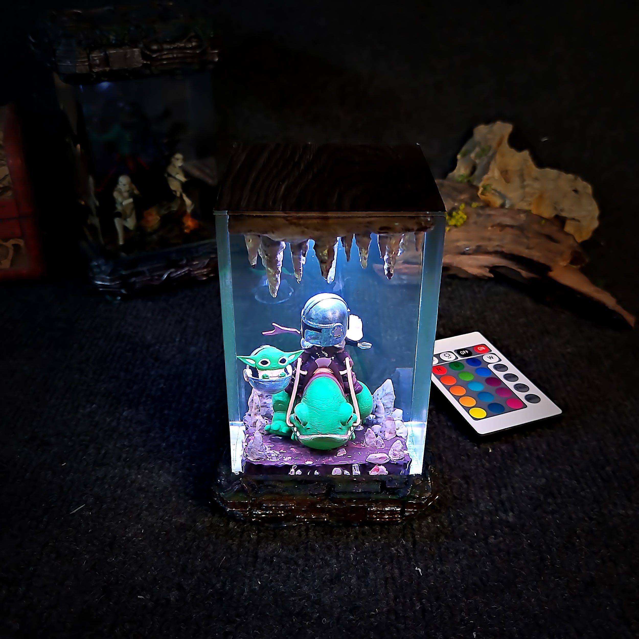 Mandalorian Resin Lamp - handmade resin lamp
