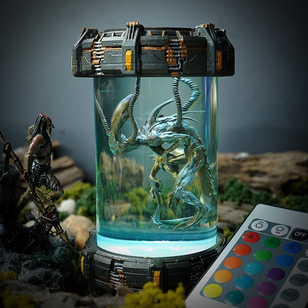BIOLAB - ALIEN V2 Resin Lamp - handmade resin lamp