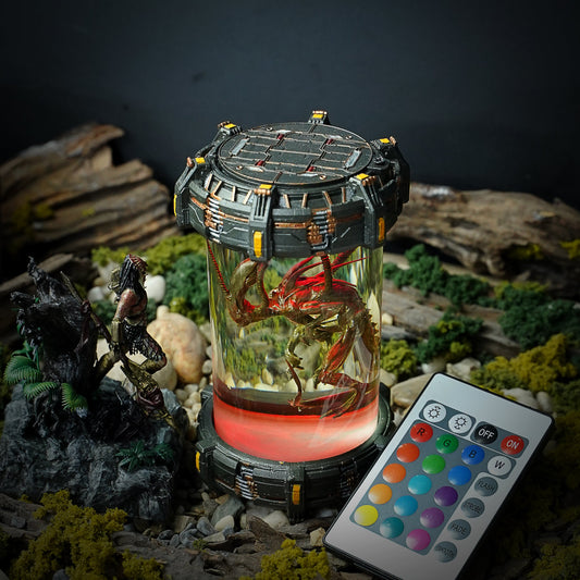 BIOLAB - ALIEN V2 Resin Lamp - handmade resin lamp