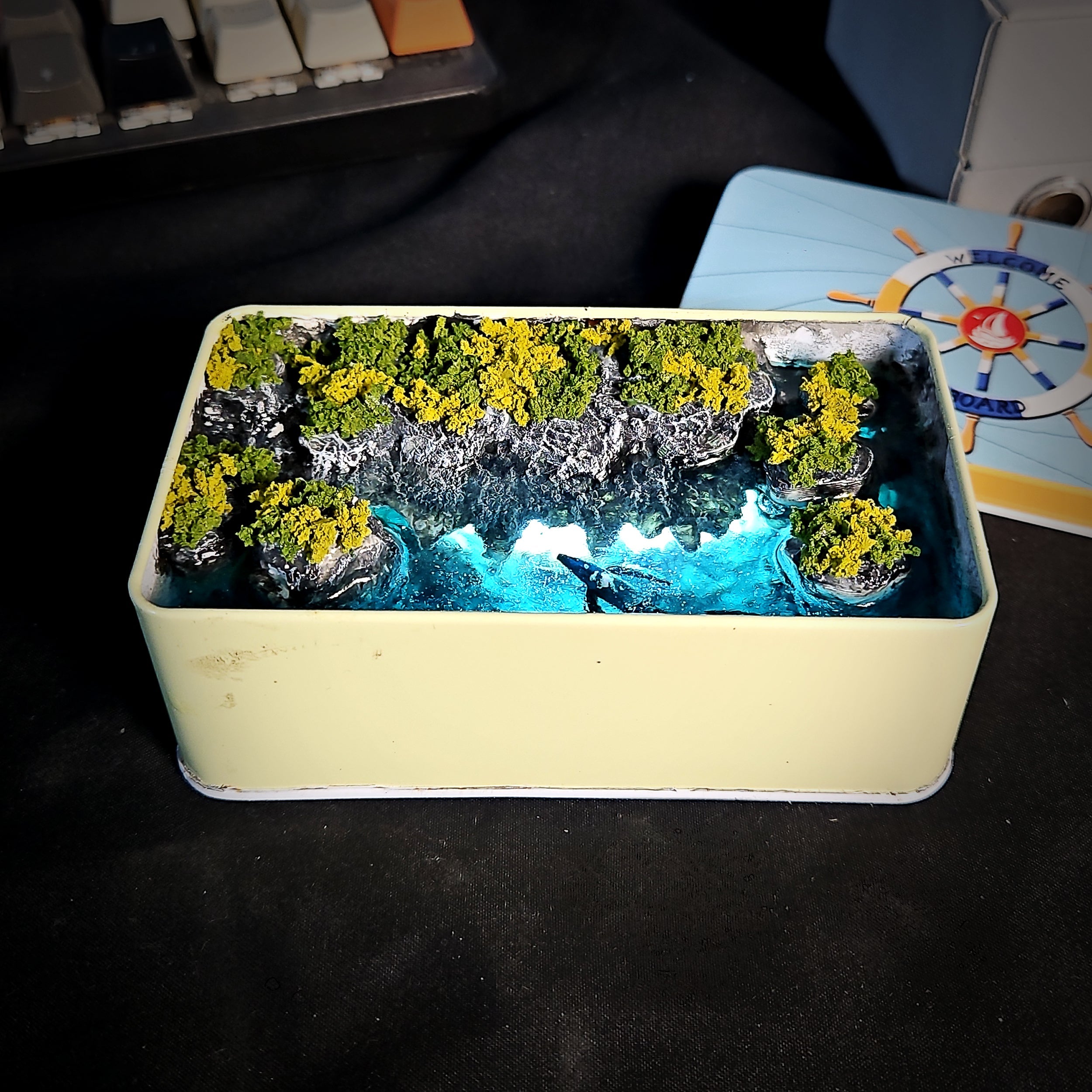 Whale Tin Light Box - handmade resin light box