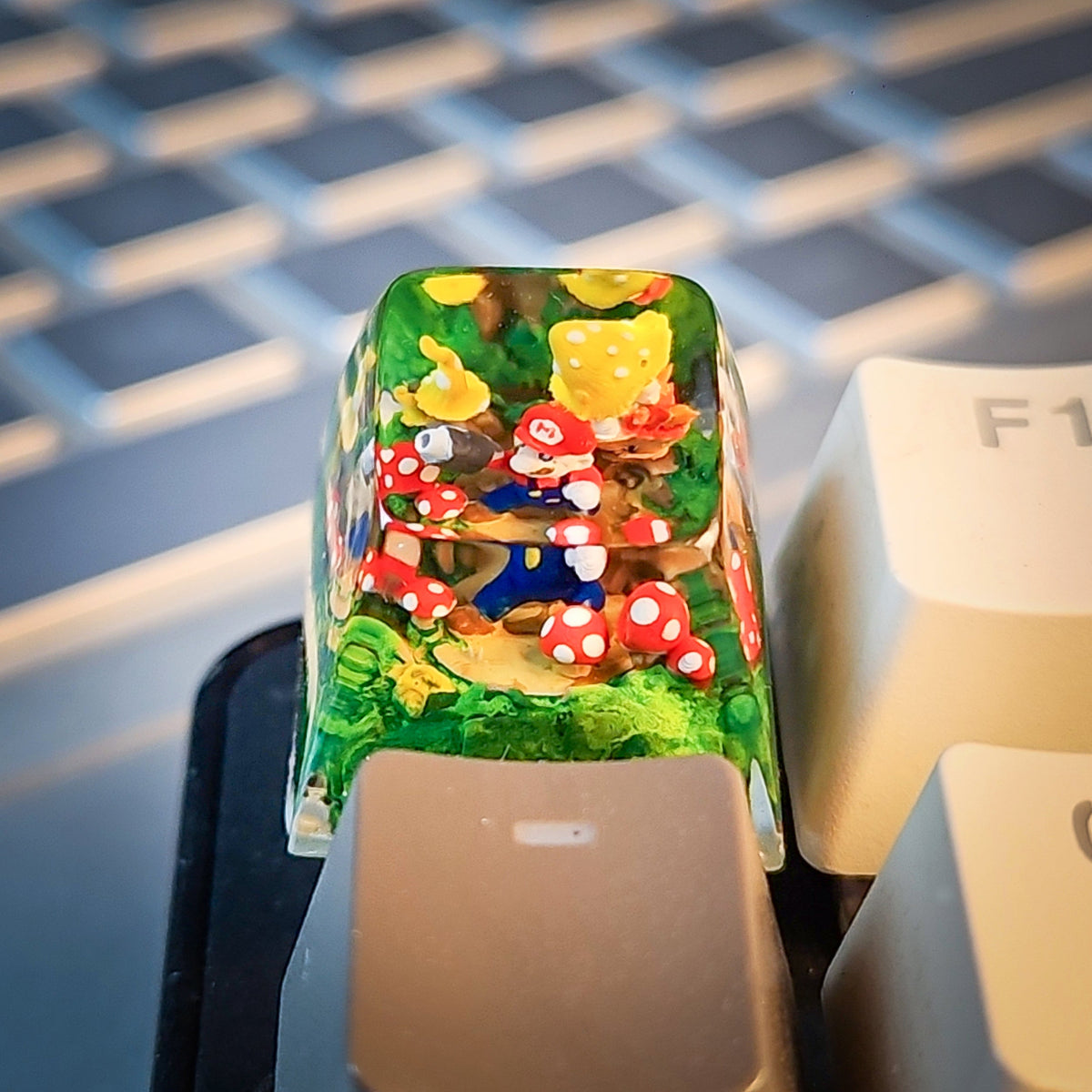 Mario Keycap - handmade resin keycap