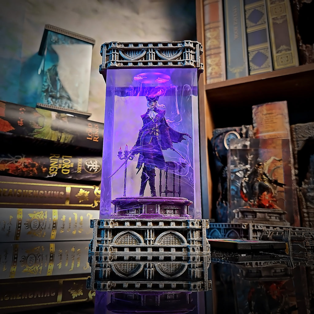 Bloodborne Lady Maria Resin Lamp - handmade resin lamp