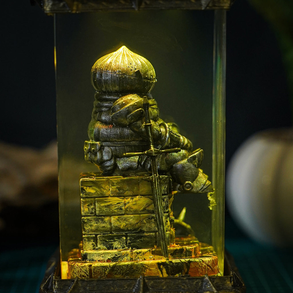 Siegmeyer of Catarina Resin Lamp - handmade resin lamp