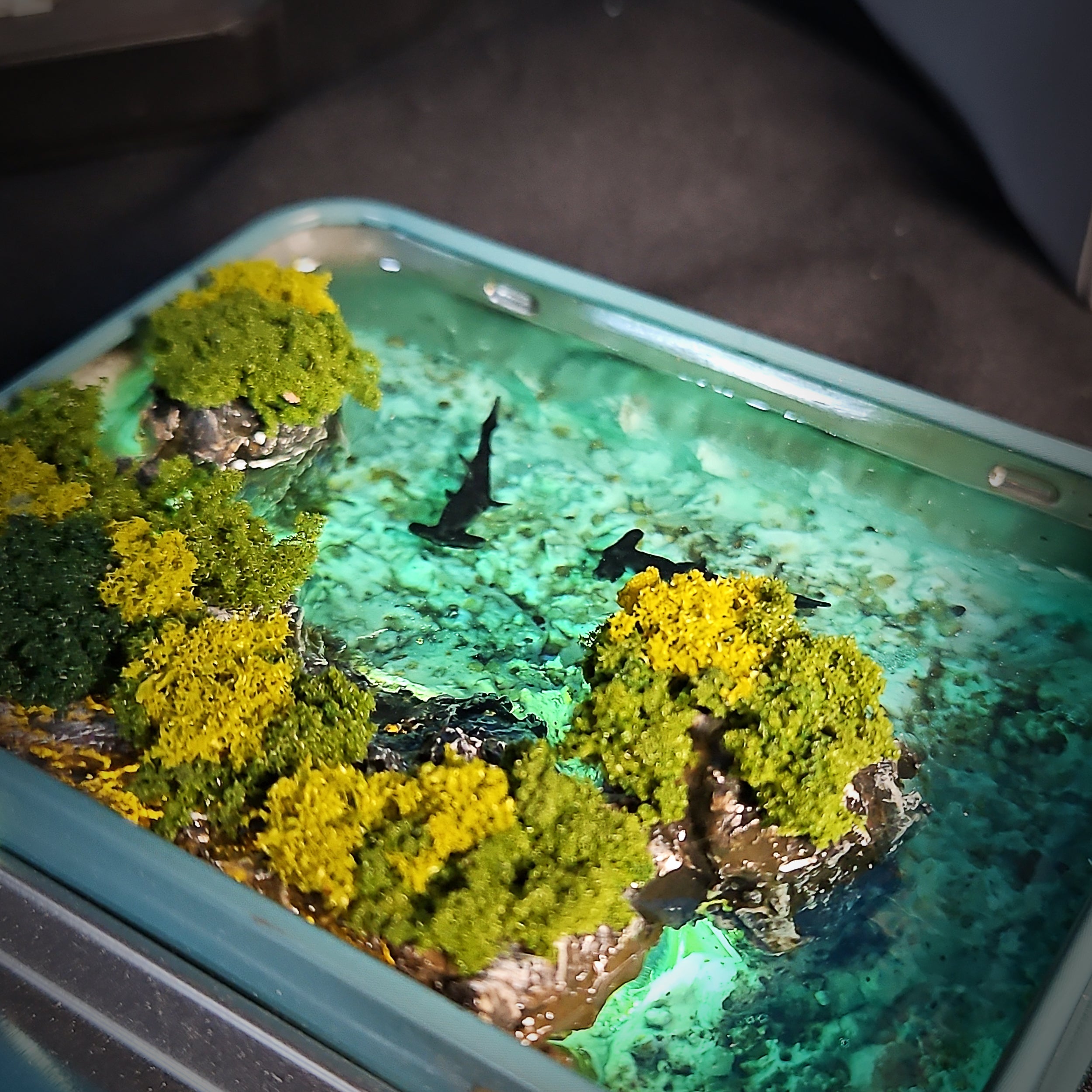 Hammerhead Tin Light Box - handmade resin light box