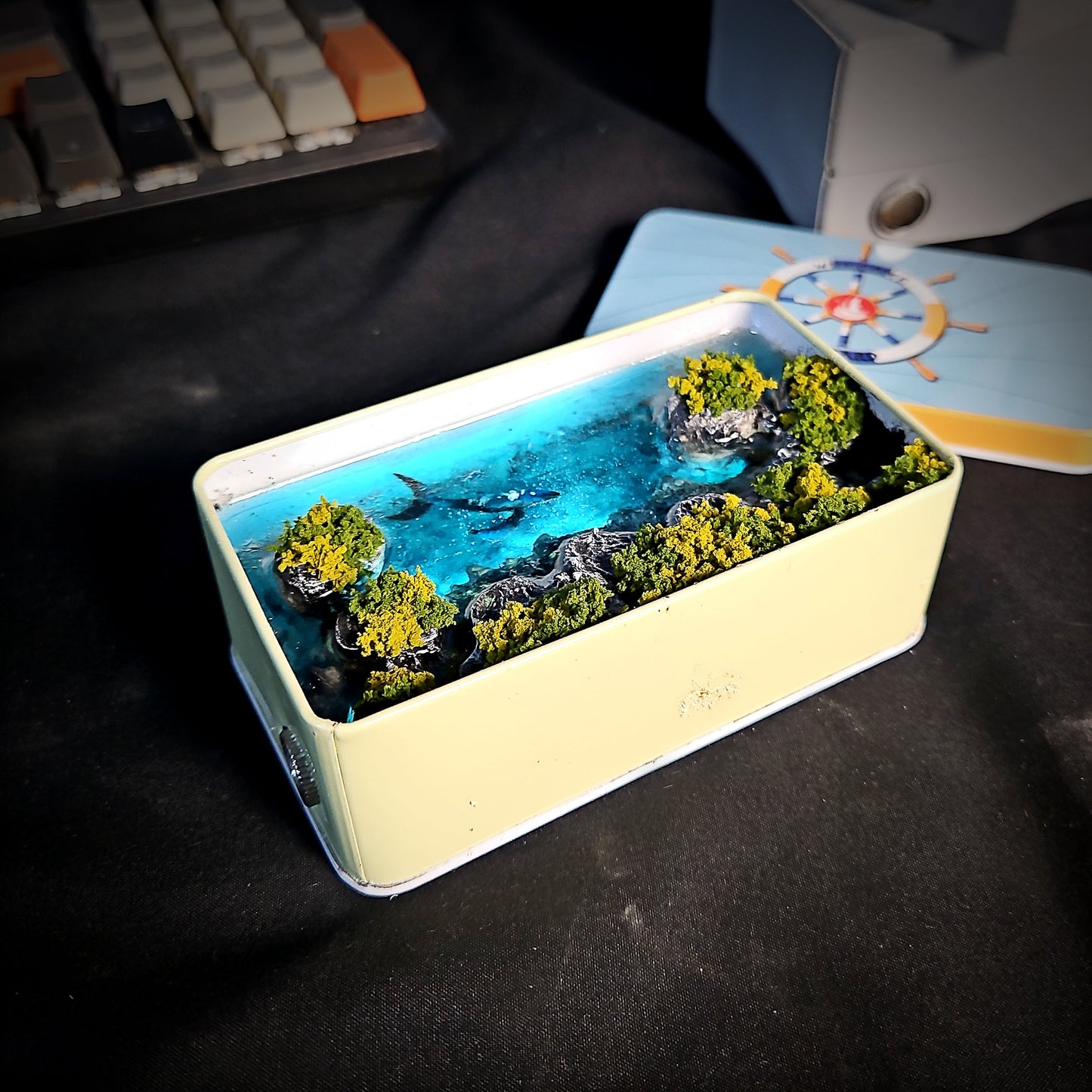 Whale Tin Light Box - handmade resin light box
