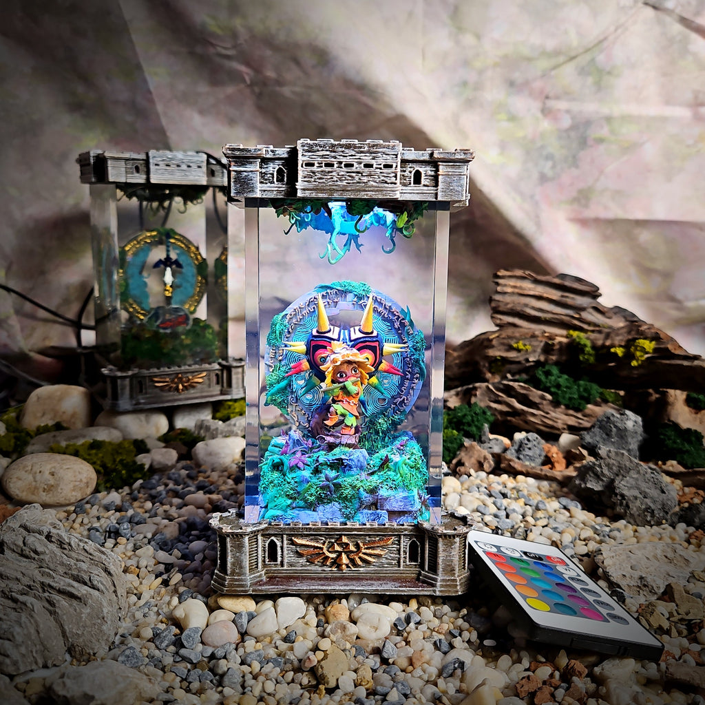 Majora Resin Lamp - handmade resin lamp
