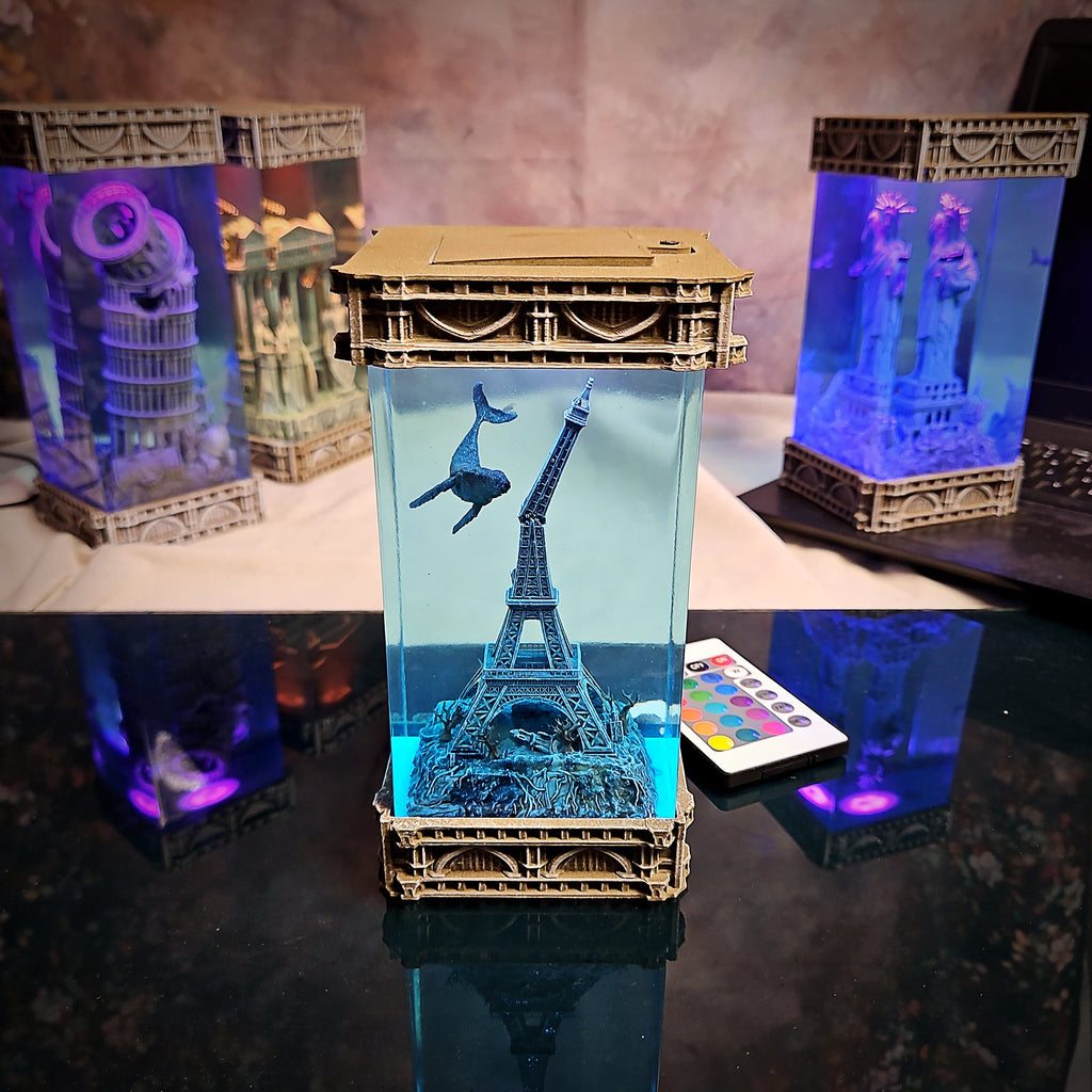 Eiffel Tower Resin Lamp