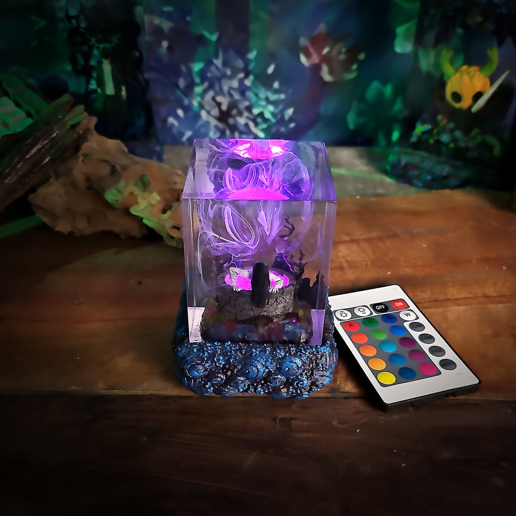 Sadako Resin Lamp - handmade resin lamp