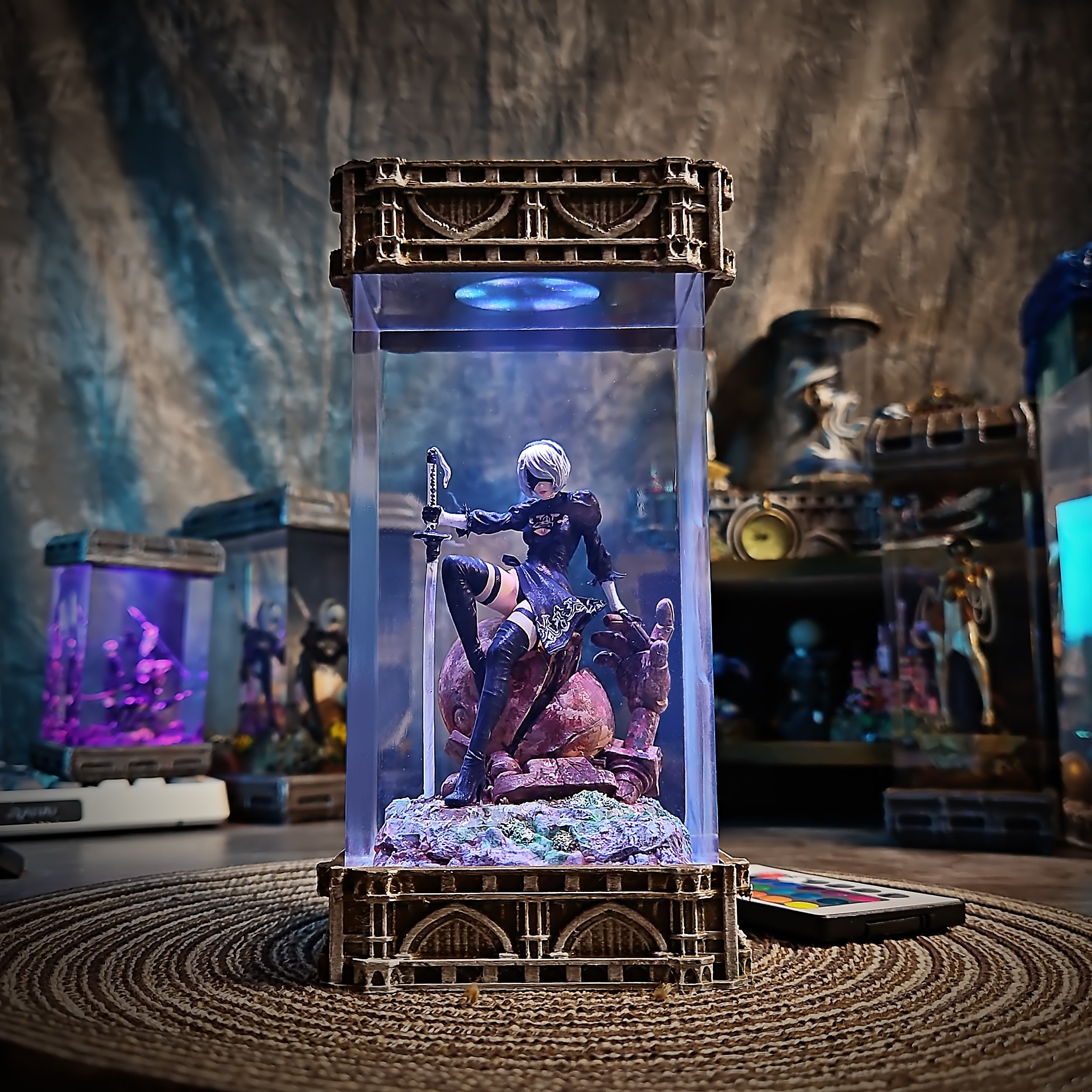 2B V3 - handmade resin lamp