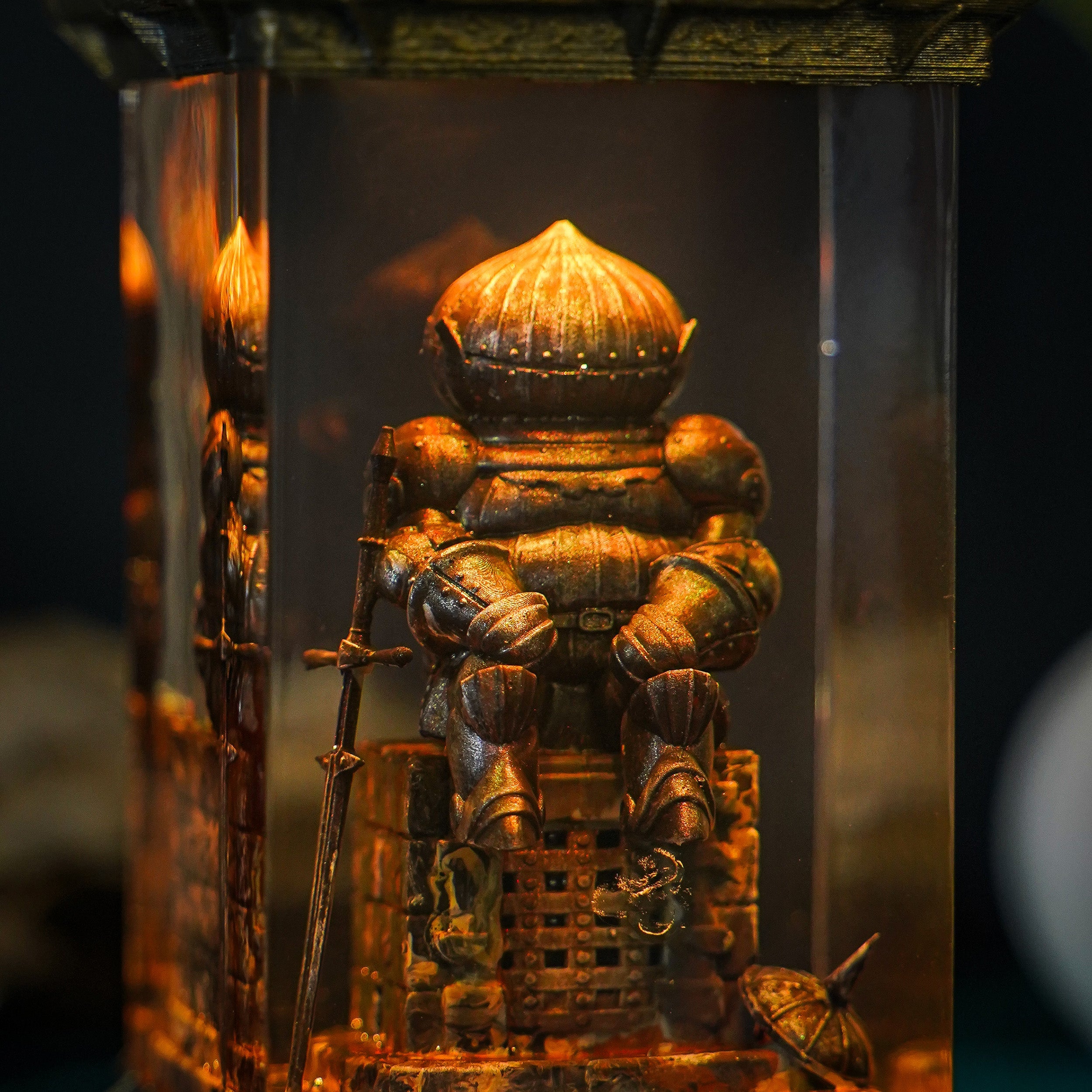 Siegmeyer of Catarina Resin Lamp - handmade resin lamp