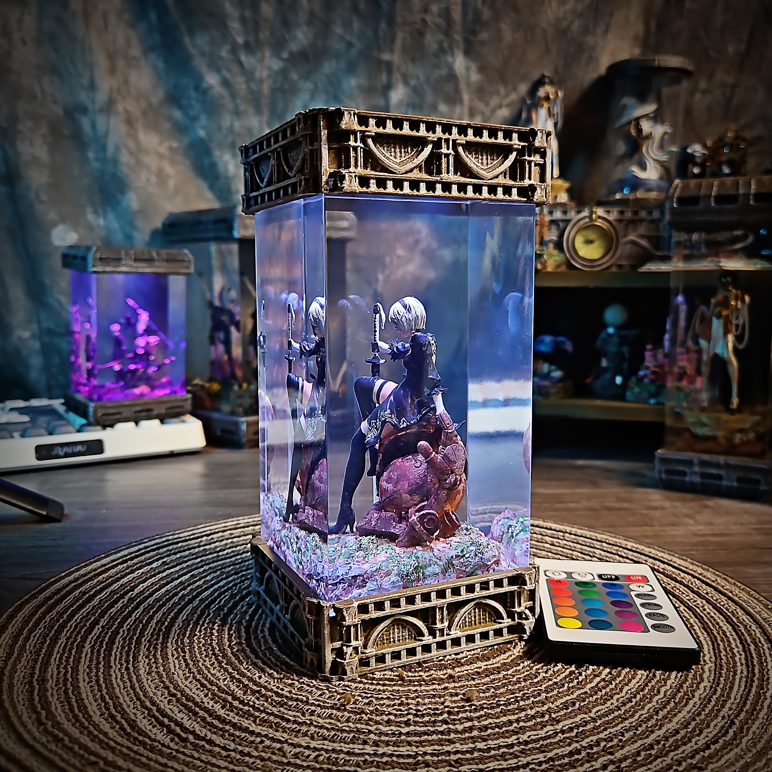 2B V3 - handmade resin lamp