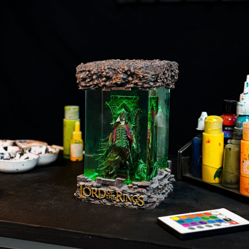KINGDEAD - handmade resin lamp