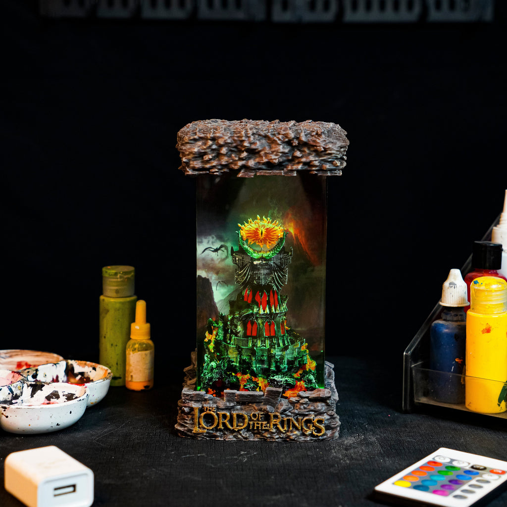EYE V2 Resin Lamp - handmade resin lamp