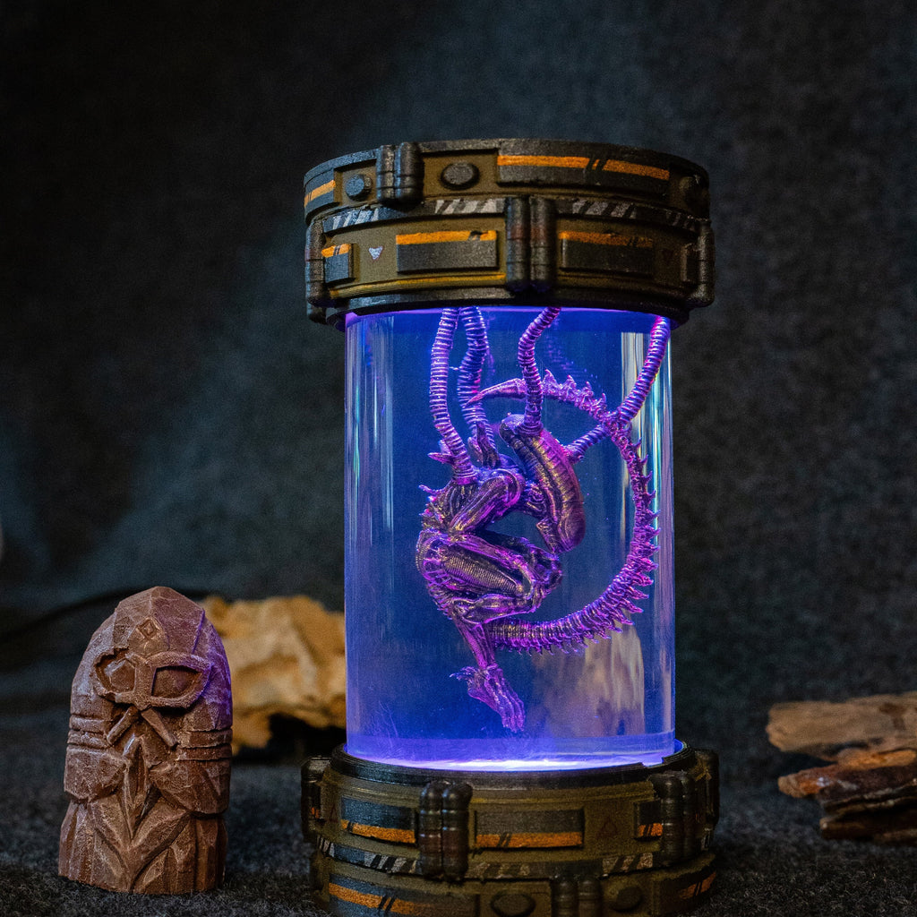 BIOLAB - ALIEN V1 Resin Lamp - handmade resin lamp
