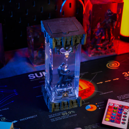 BATMAN & CATWOMAN RESIN LAMP - handmade resin lamp