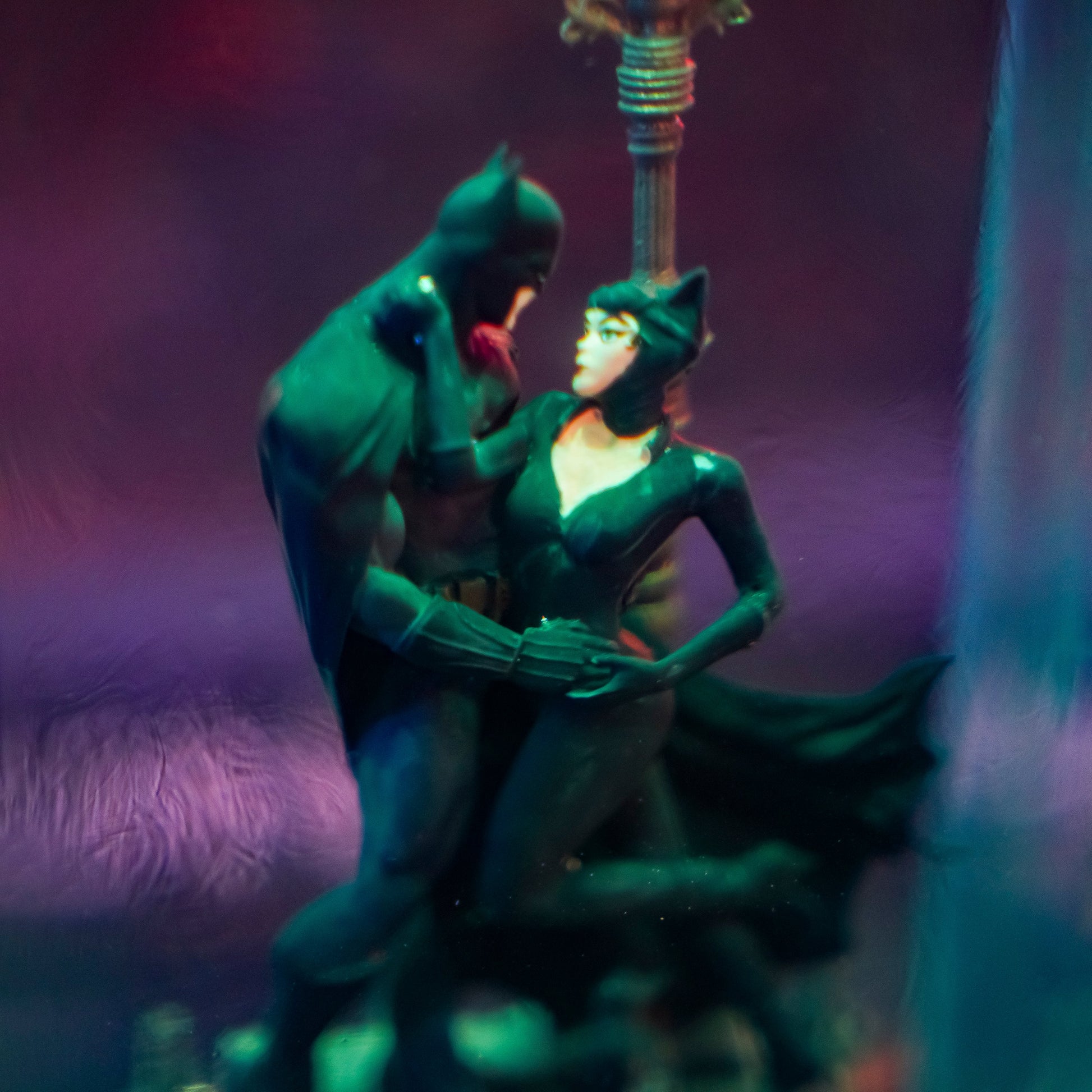 BATMAN & CATWOMAN RESIN LAMP - handmade resin lamp
