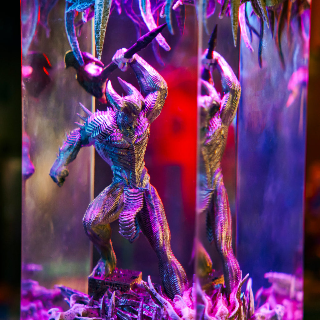 STEPPENWOLF EPOXY RESIN LAMP
