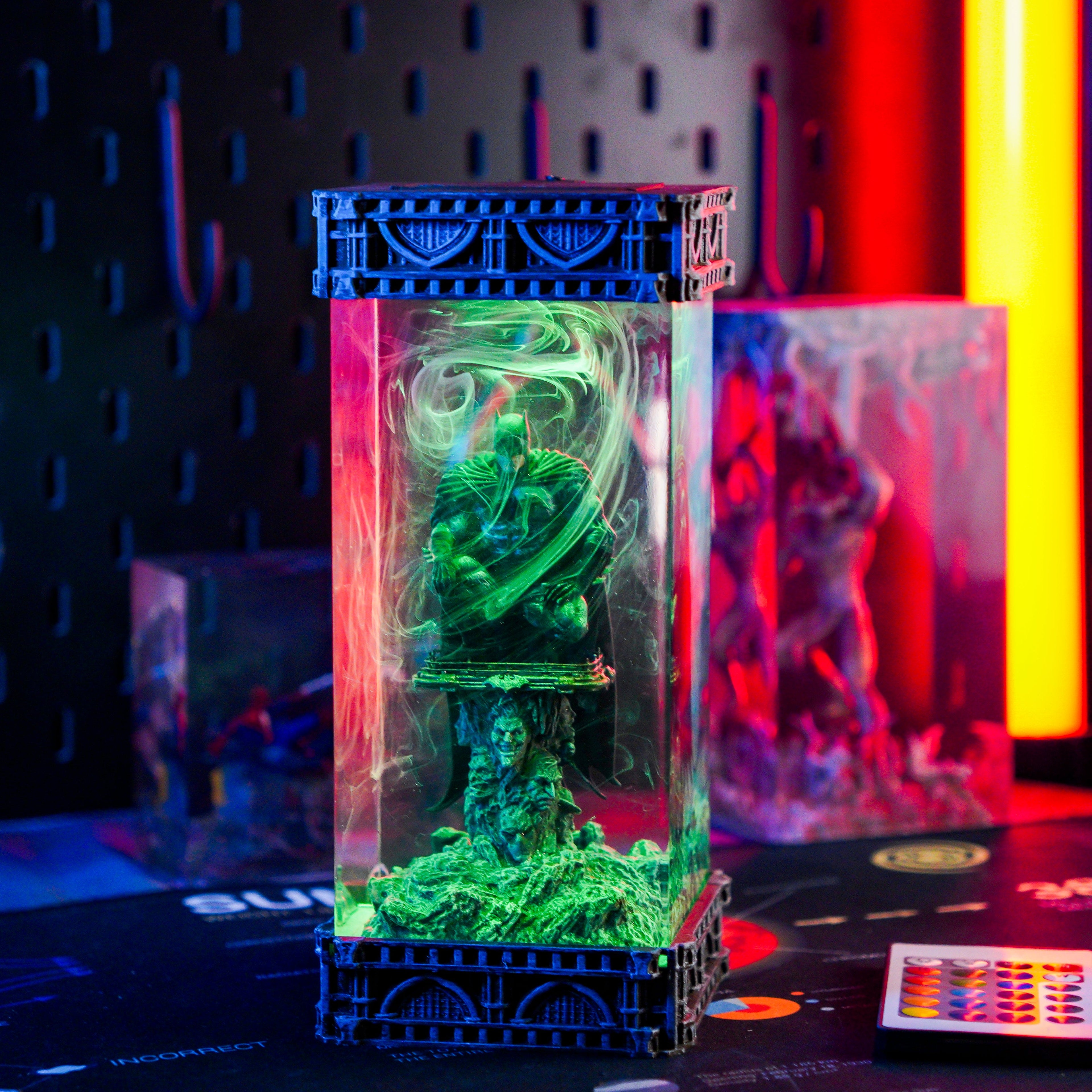 BATMAN RESIN LAMP V1