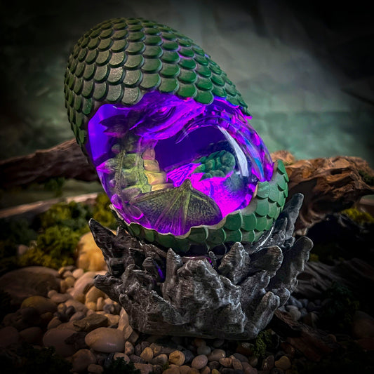 Dragon Forest Egg Lamp V1 - handmade resin lamp