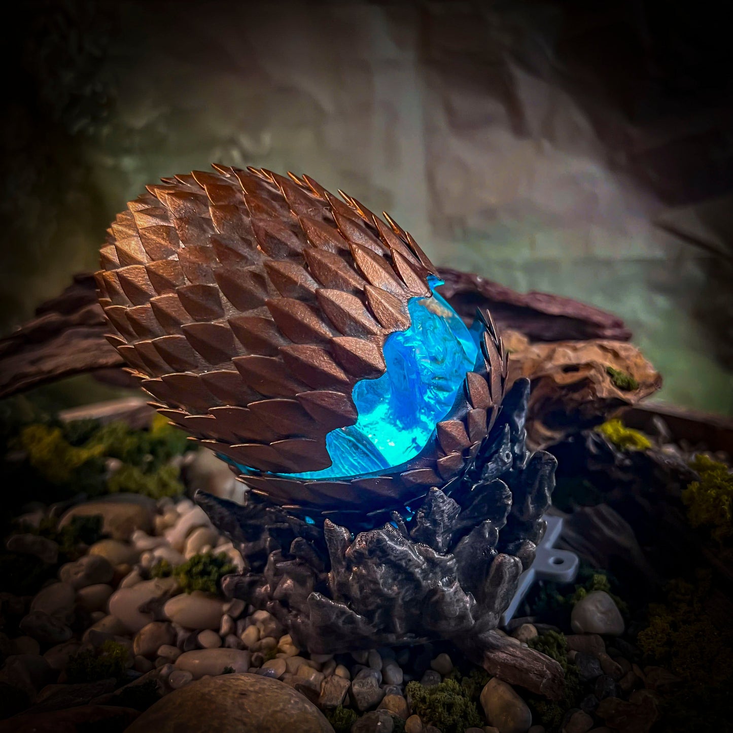 Fire Dragon Egg Lamp V1 - handmade resin lamp