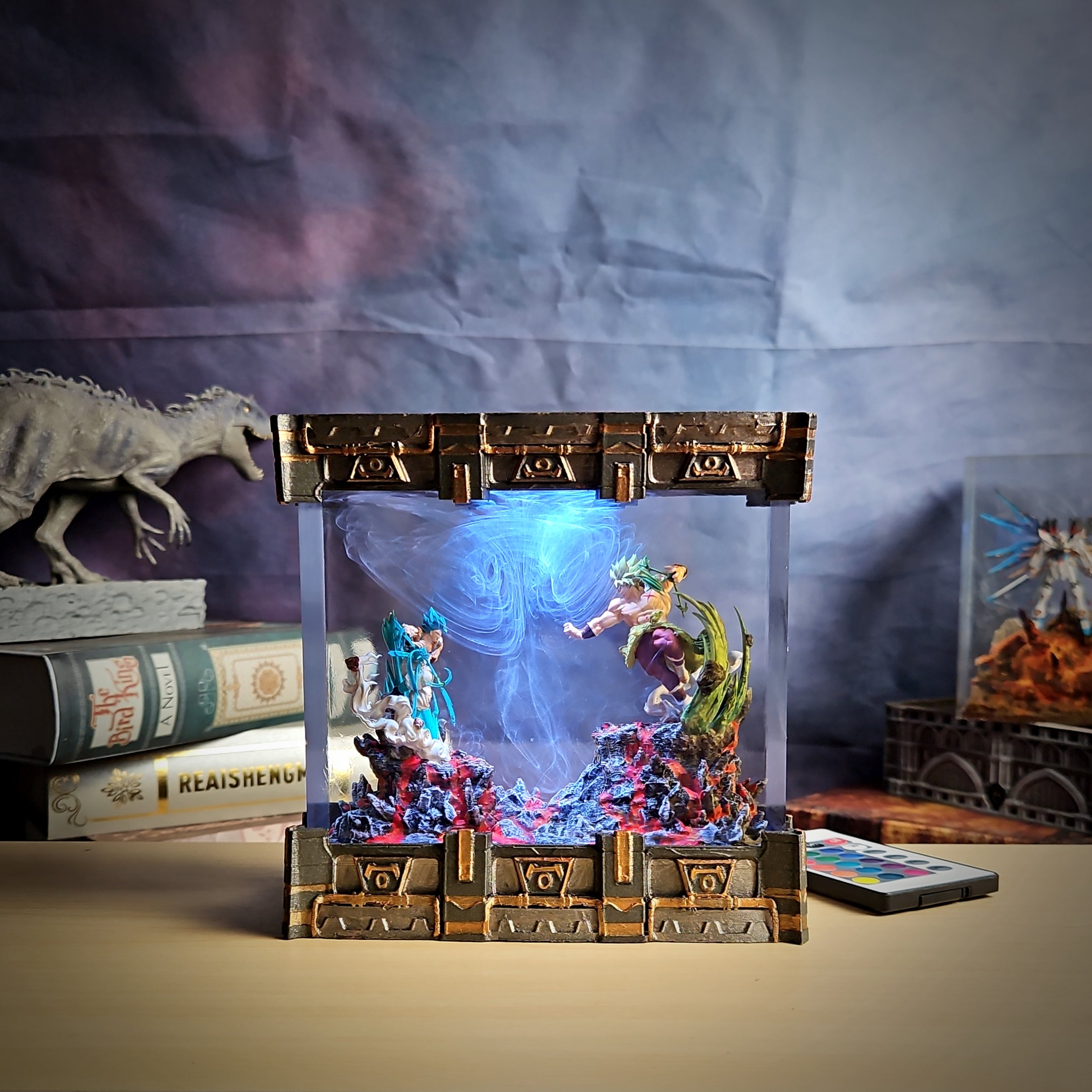 Gogeta vs Broly – Legendary Battle Resin Lamp