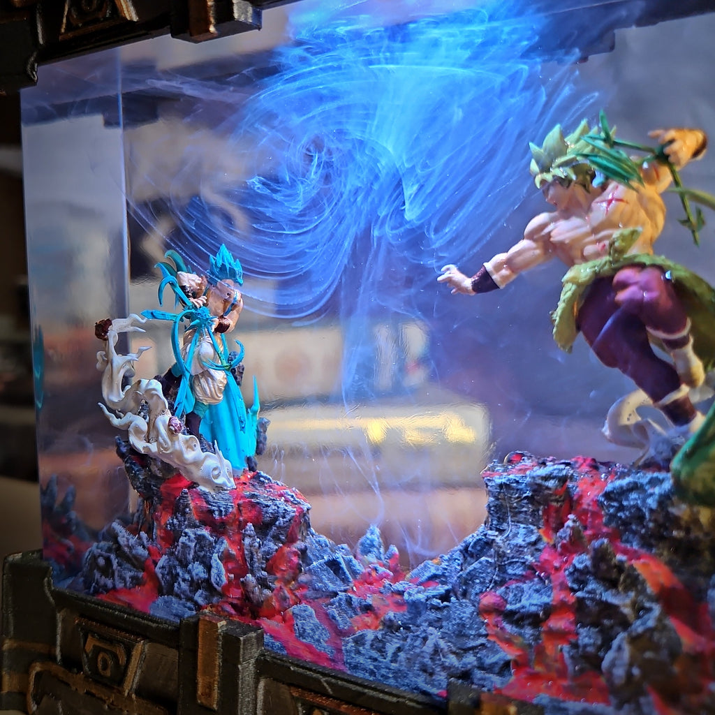 Gogeta vs Broly – Legendary Battle Resin Lamp