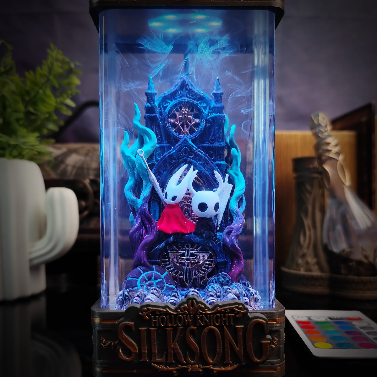 Knight & Hornet Silksong V2 Lamp - handmade resin lamp