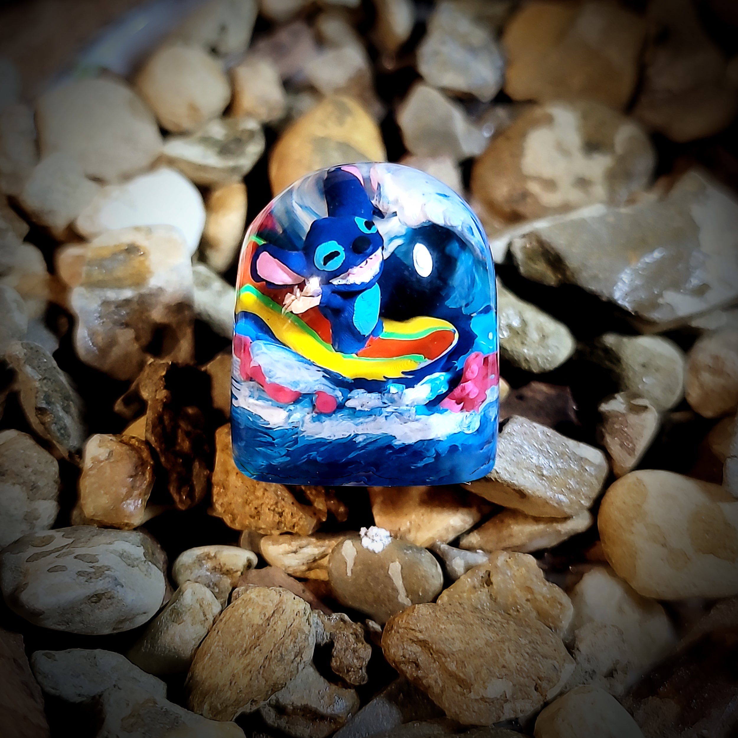 Stitch Surfing Dom Keycap - handmade resin keycap