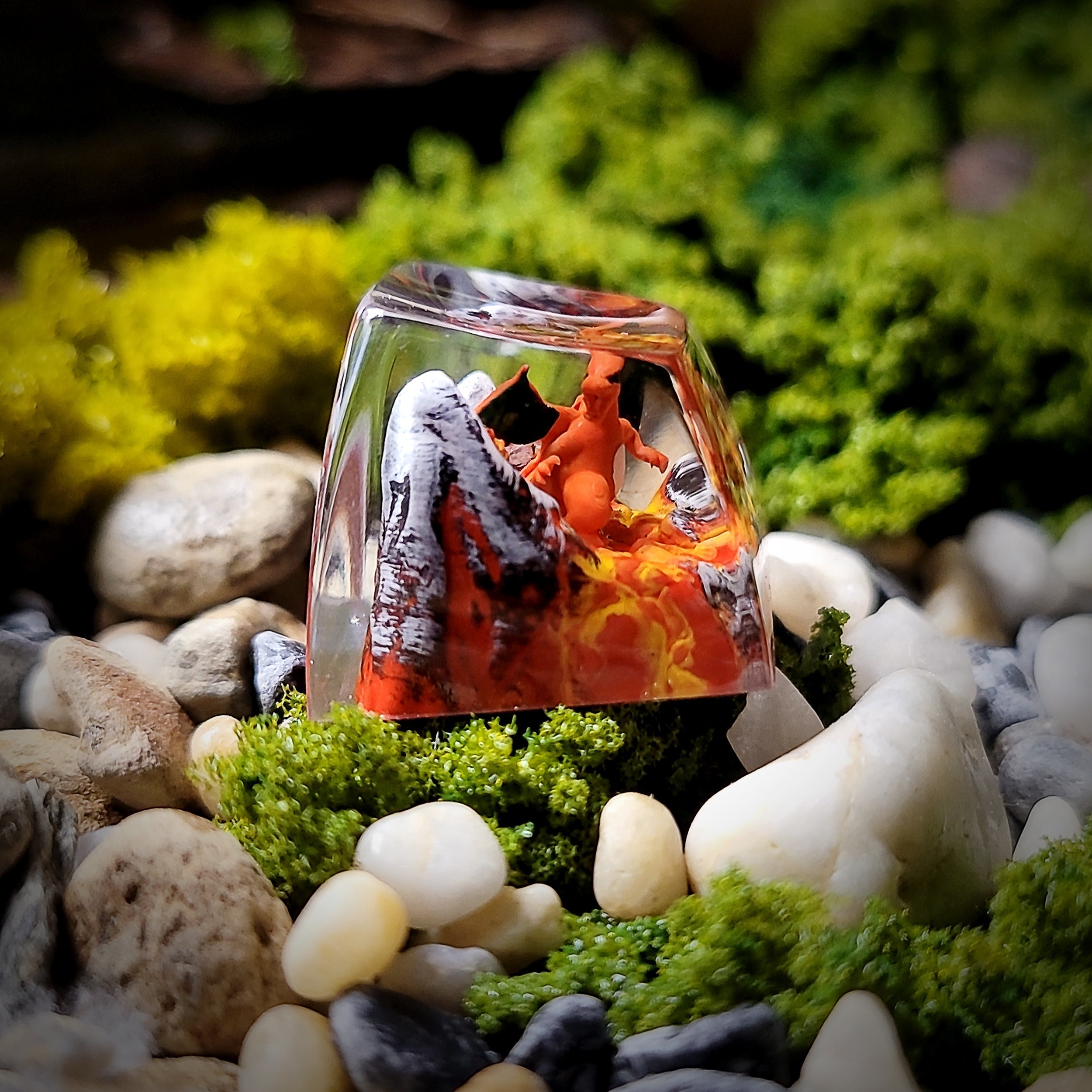 Charizard Old Keycap - handmade resin keycap