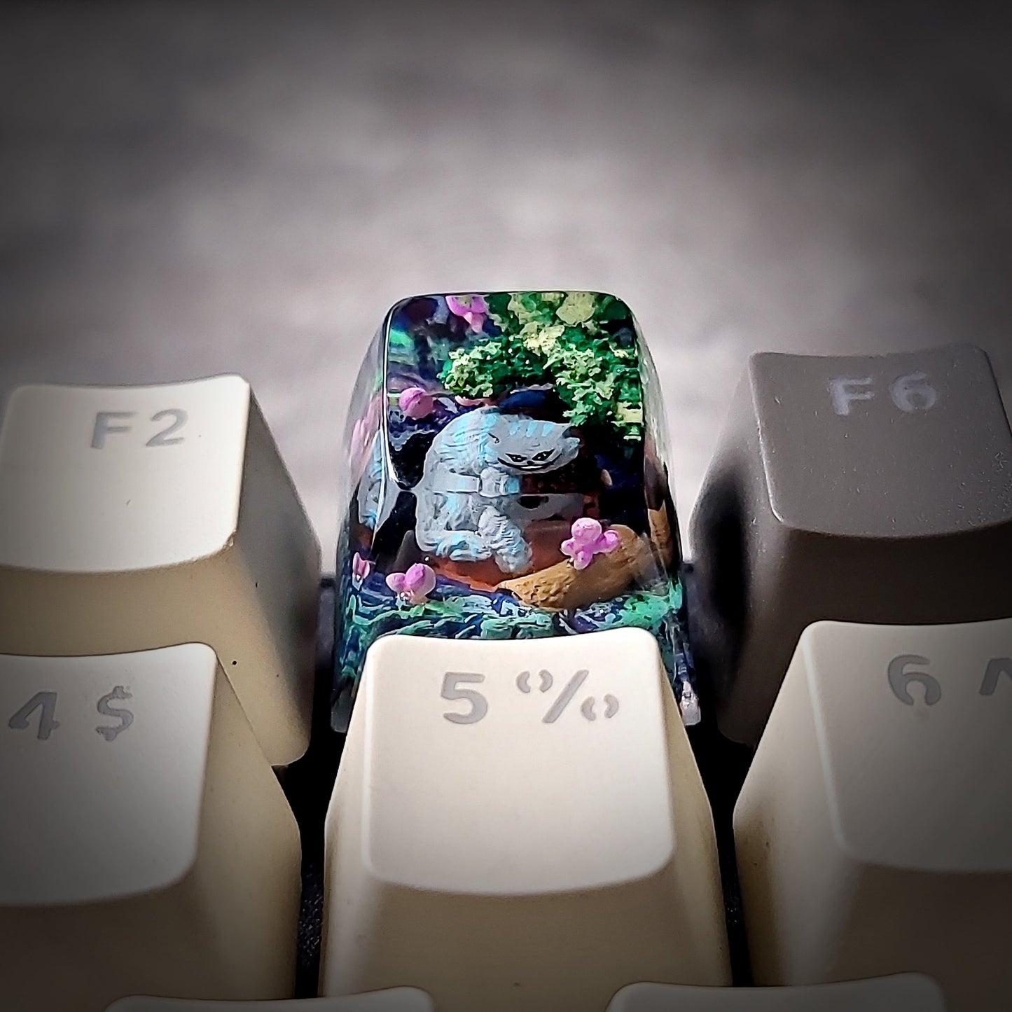 Cheshire Cat Keycap - handmade resin keycap side view