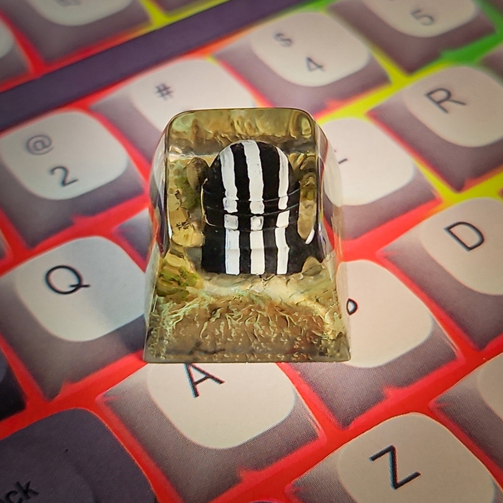 Tarkov Collection Keycap - Fierce BEAR Emblem - handmade resin keycap side view
