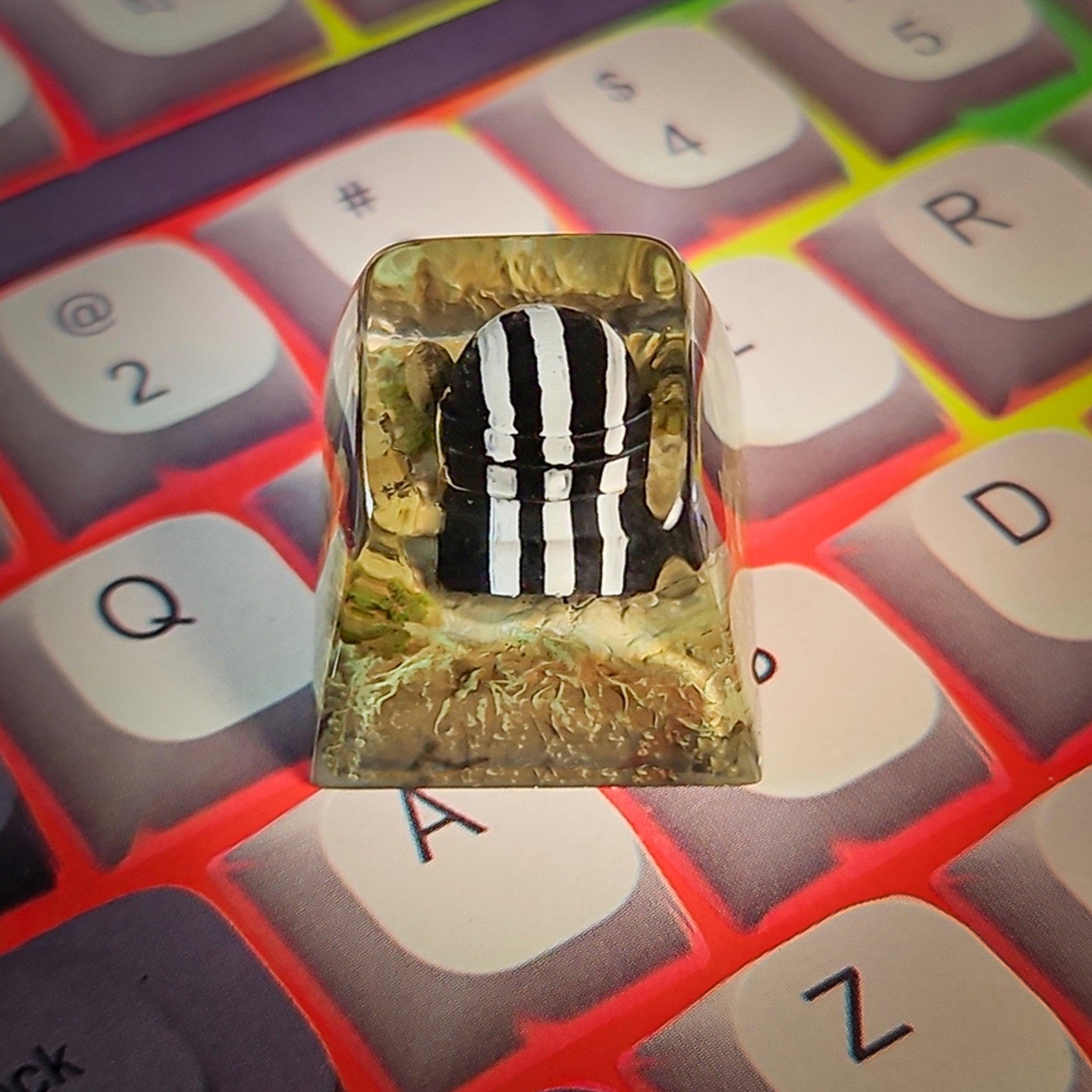 Tarkov Collection Keycap - Fierce BEAR Emblem - handmade resin keycap side view