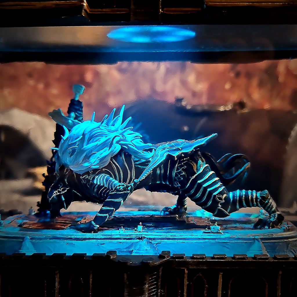 Maliketh Resin Lamp - handmade resin lamp