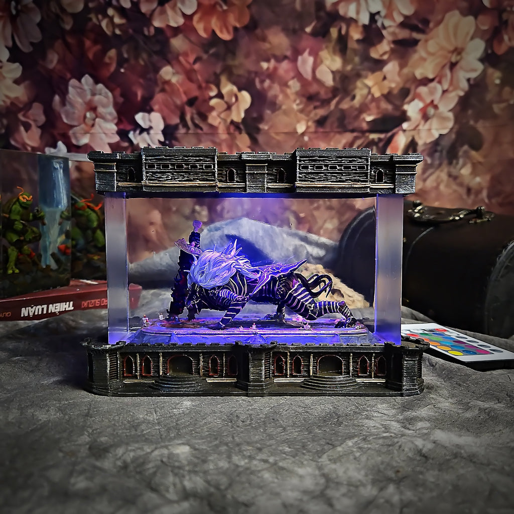 Maliketh Resin Lamp - handmade resin lamp