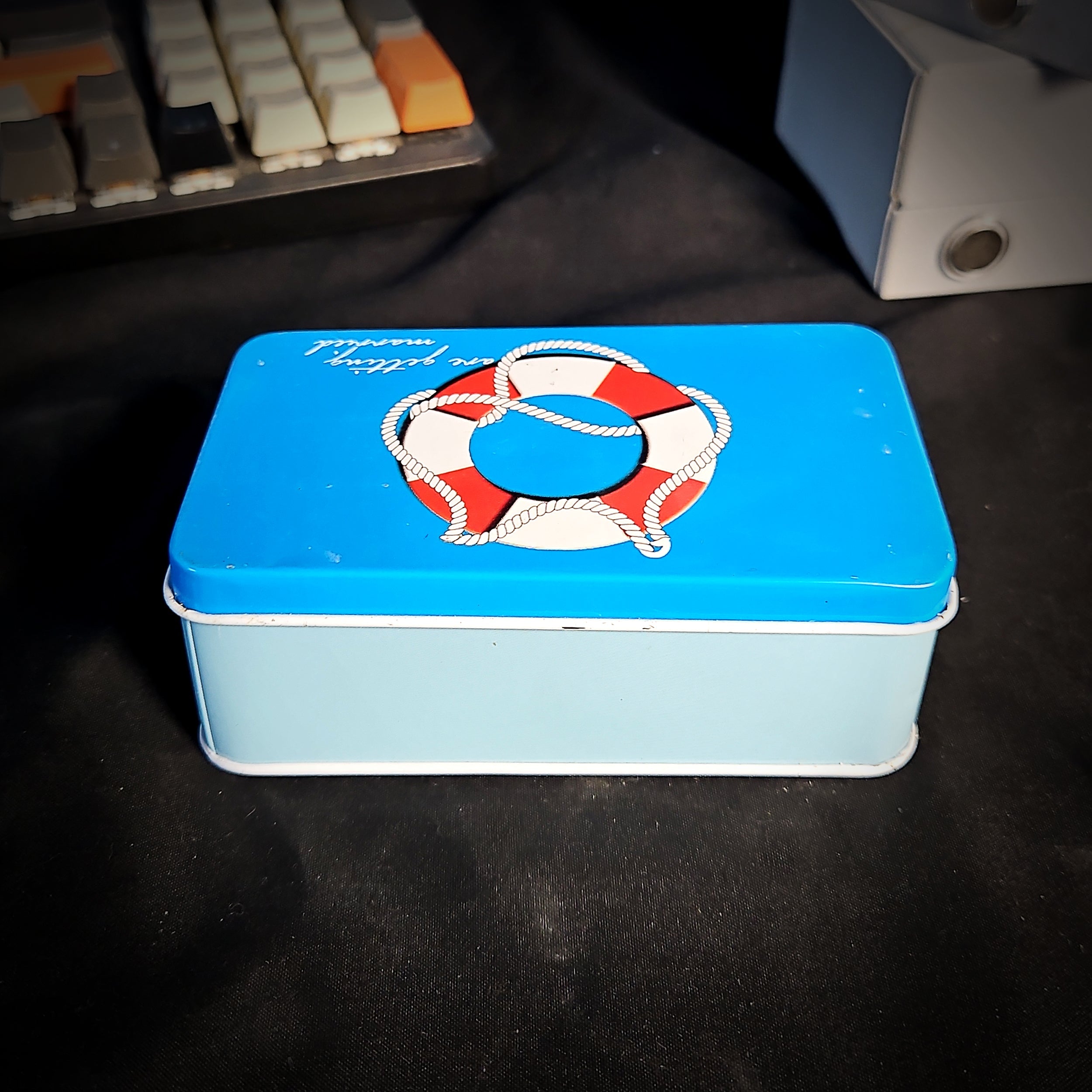 Whale & Manta Ray Tin Light Box - handmade resin light box