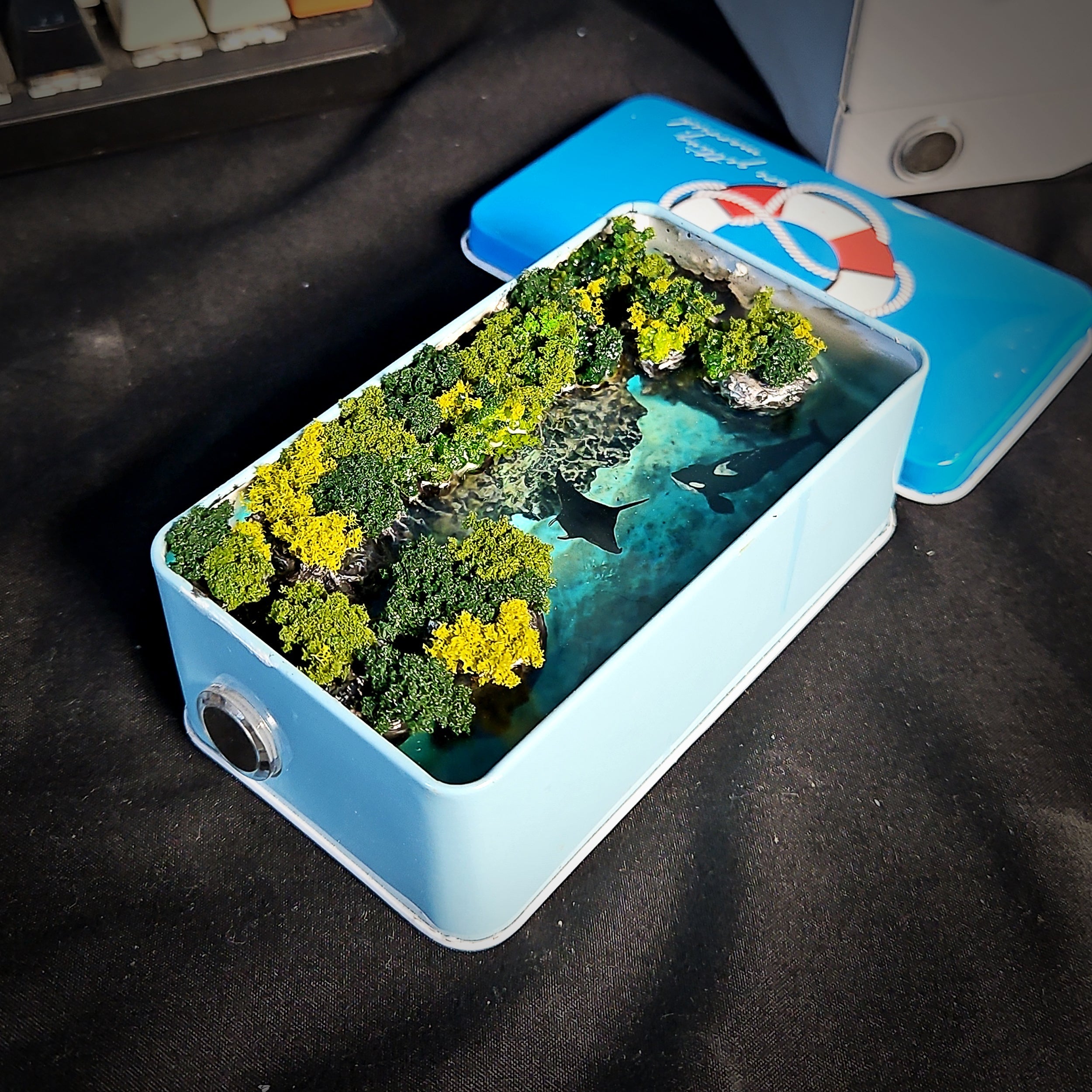 Whale & Manta Ray Tin Light Box - handmade resin light box