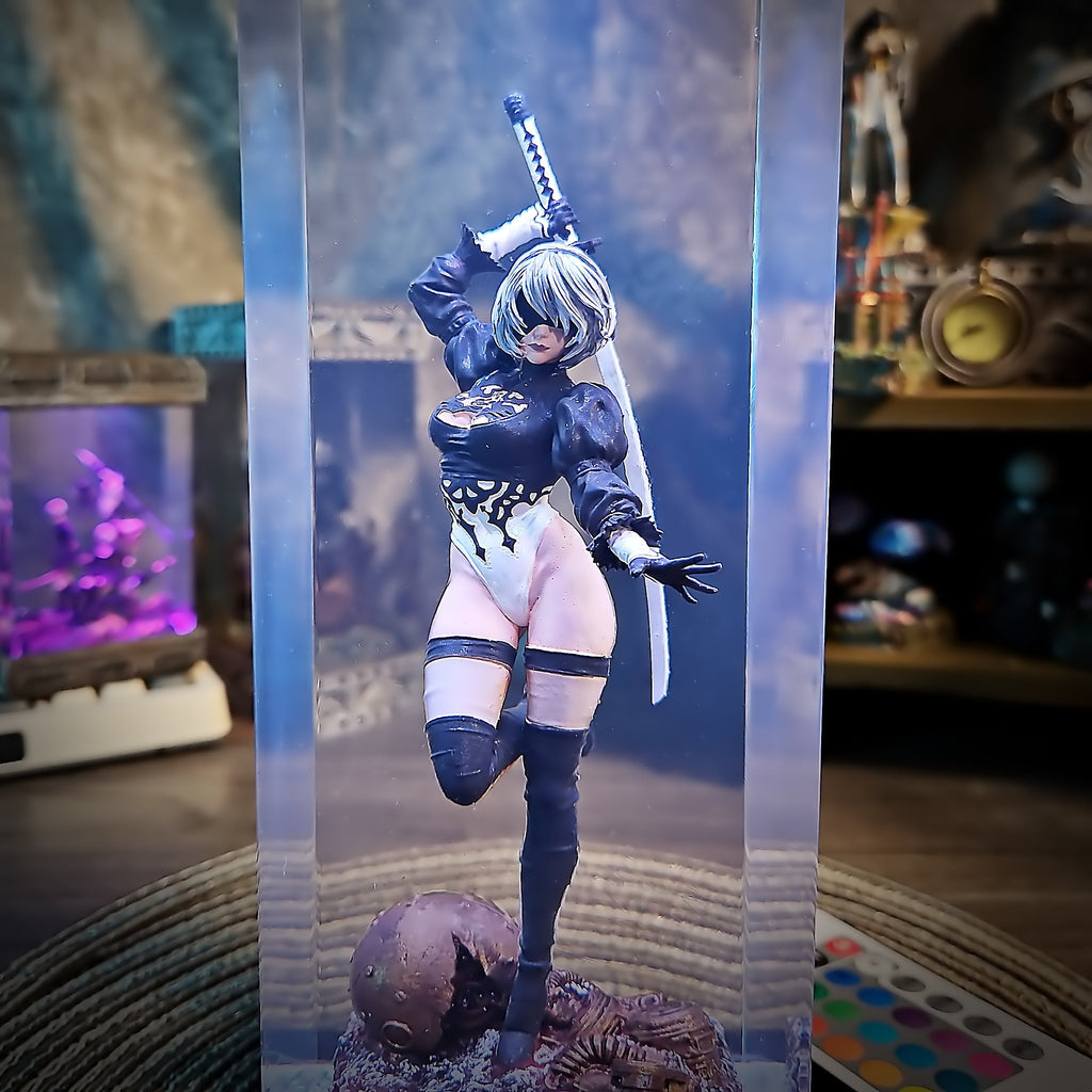 2B V1 - handmade resin lamp