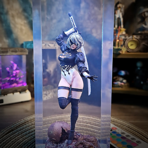 2B V1 - handmade resin lamp